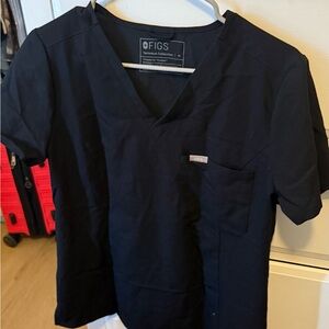 FIGS catarina black Scrub Top